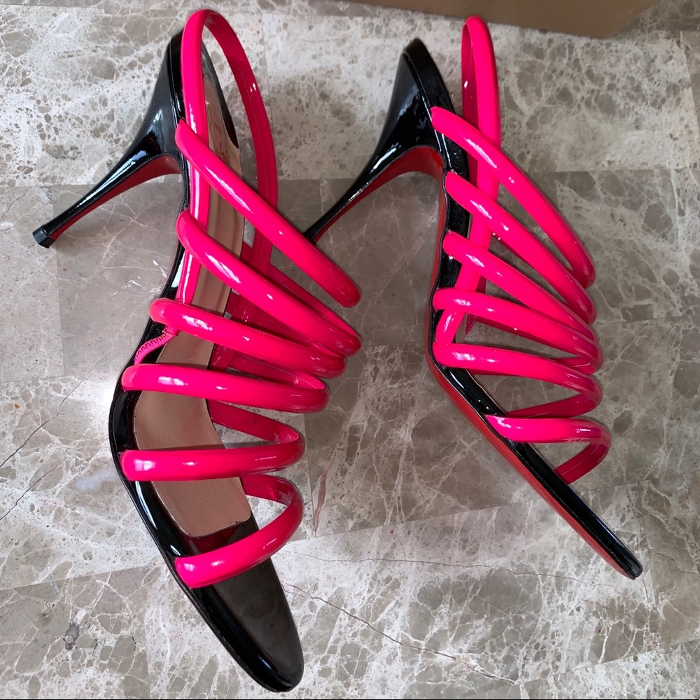 Authentic Christian Louboutin Vildo Rose Matador - Picture 3 of 10